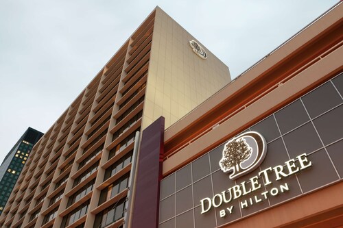 DoubleTree by Hilton Cleveland Downtown - Lakeside