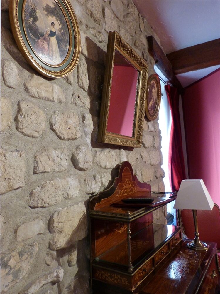 Hotel Lounge