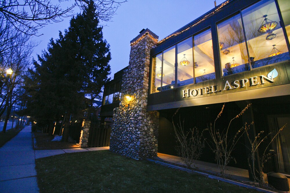 Hotel Front - Evening/Night