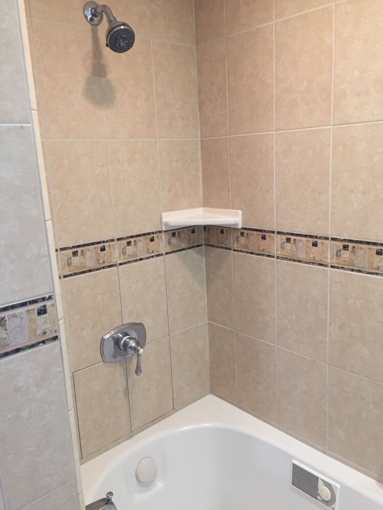 Jetted Tub