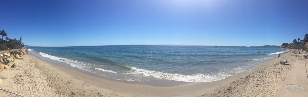Beach/Ocean View