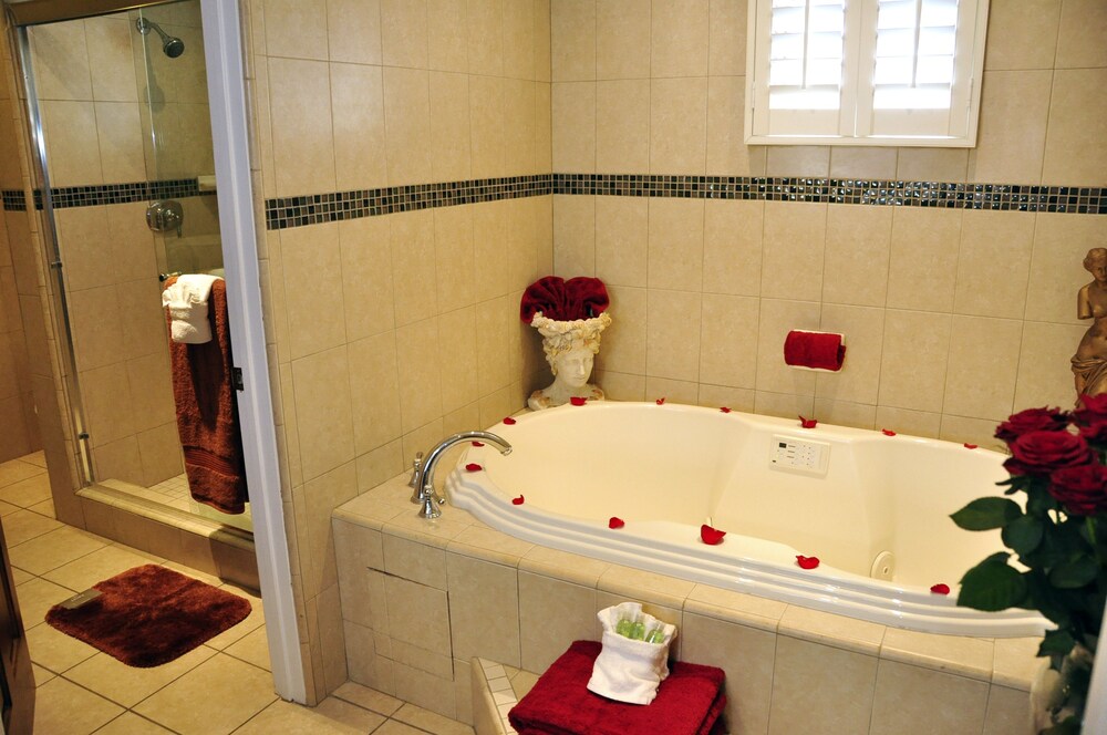 Jetted Tub