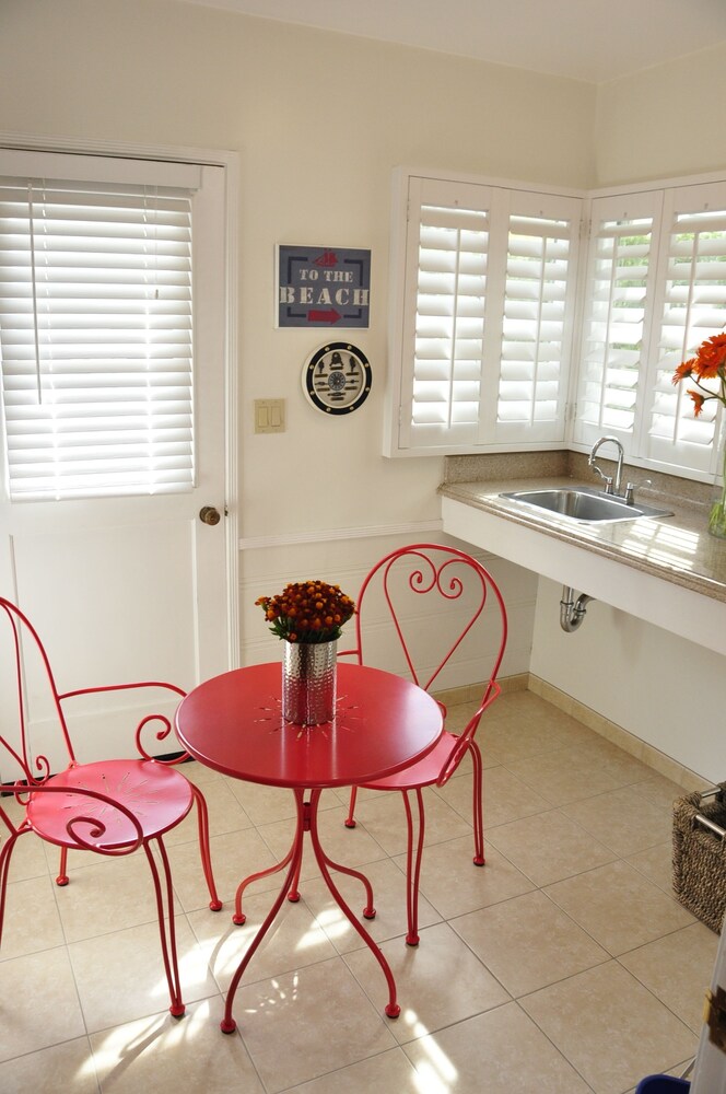 In-Room Kitchen