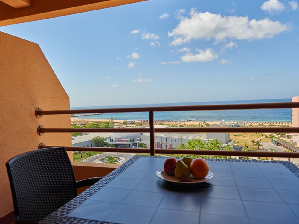 Club Studio, Ocean View - Guestroom View
