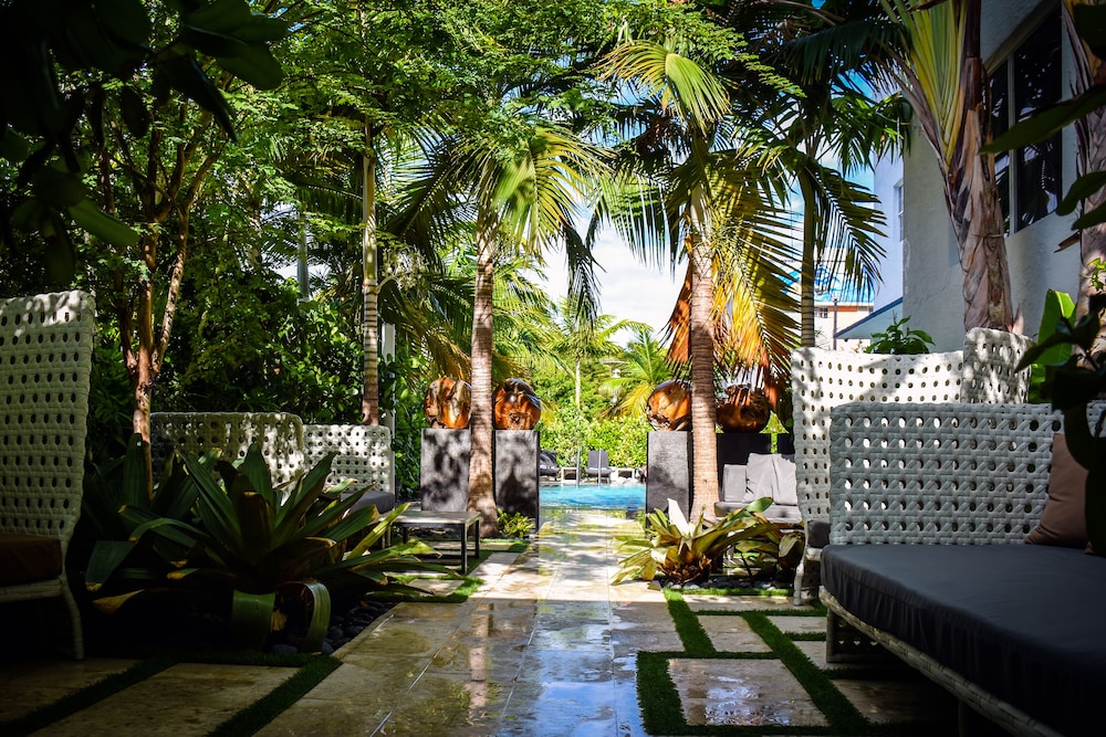 San Juan Hotel Collins Avenue Miami Beach San Juan Hotel Collins Avenue Miami Beach