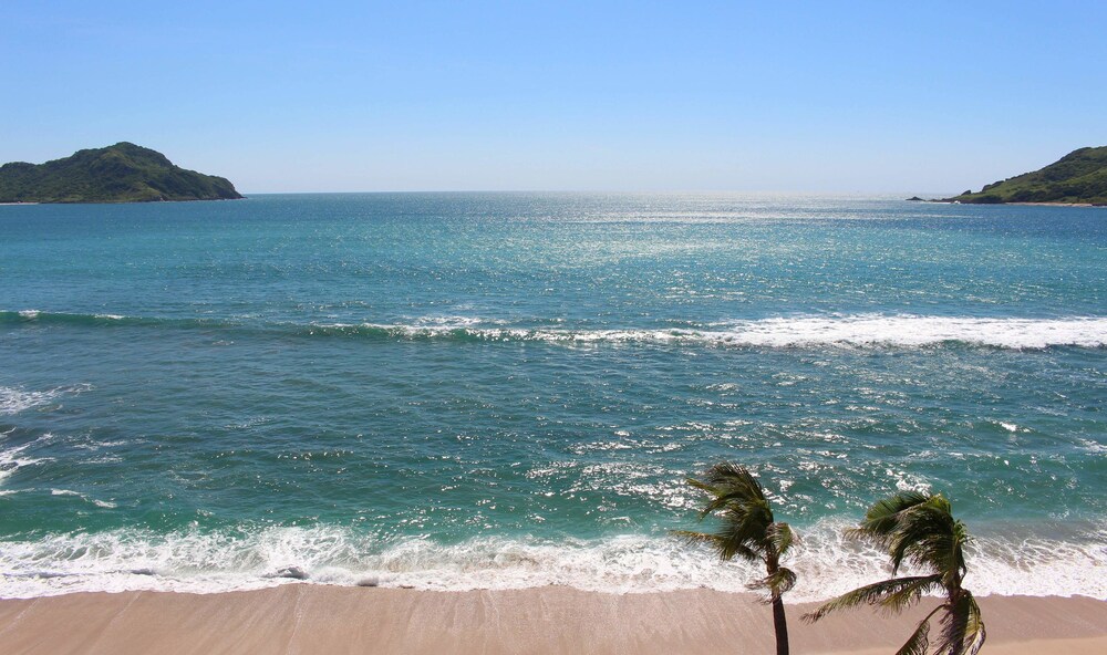 Beach/Ocean View