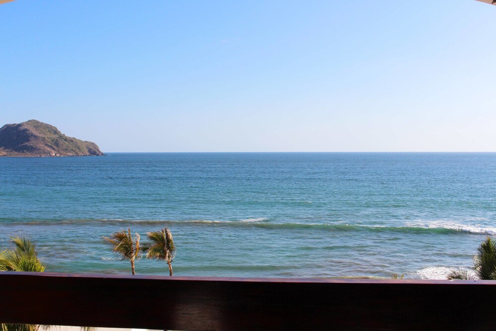 Beach/Ocean View