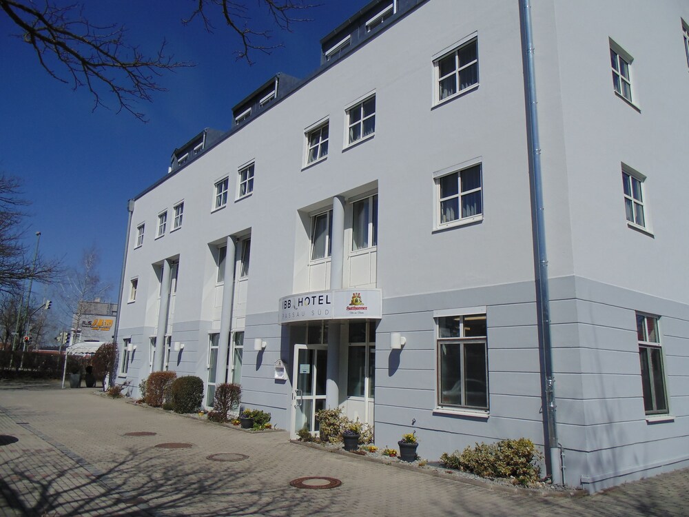 Hotel Front