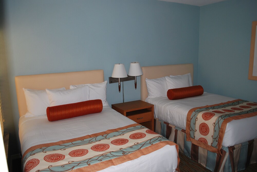 Suite, 2 Double Beds, Kitchenette (1 Sleeper Sofa) - Guestroom