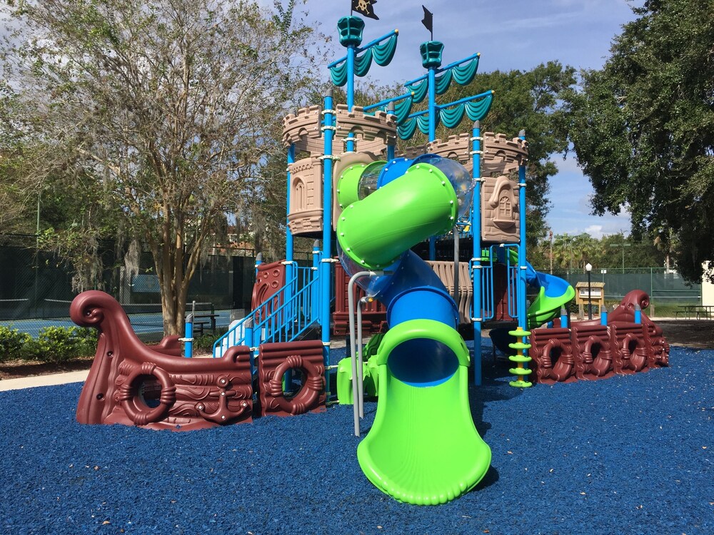Childrens Play Area - Outdoor