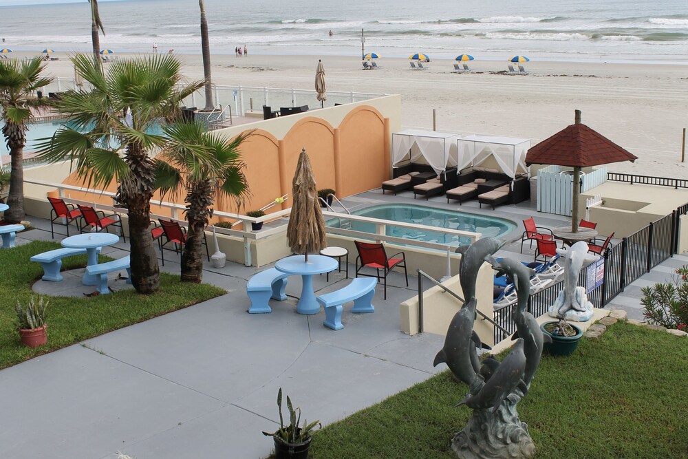 Beach/Ocean View