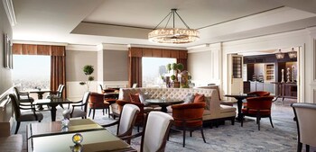 Executive Lounge