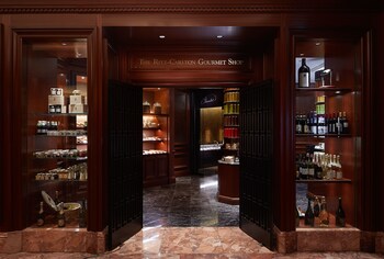 Gift Shop