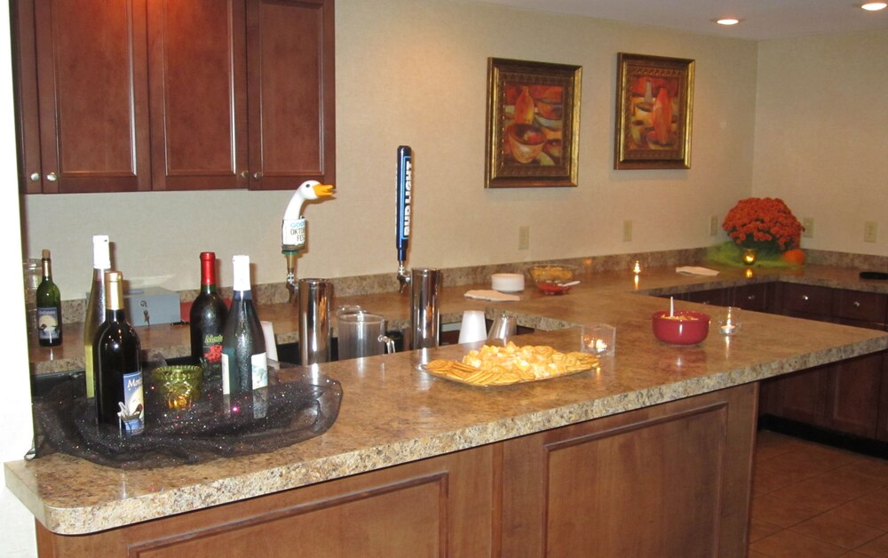 Hotel Bar