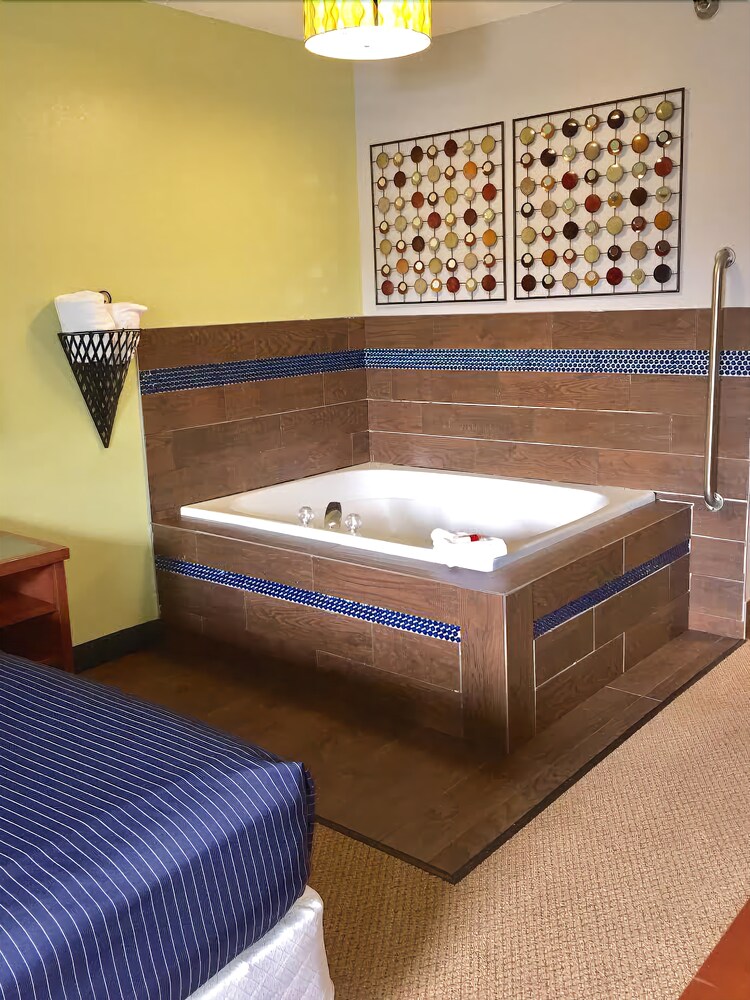 Jetted Tub