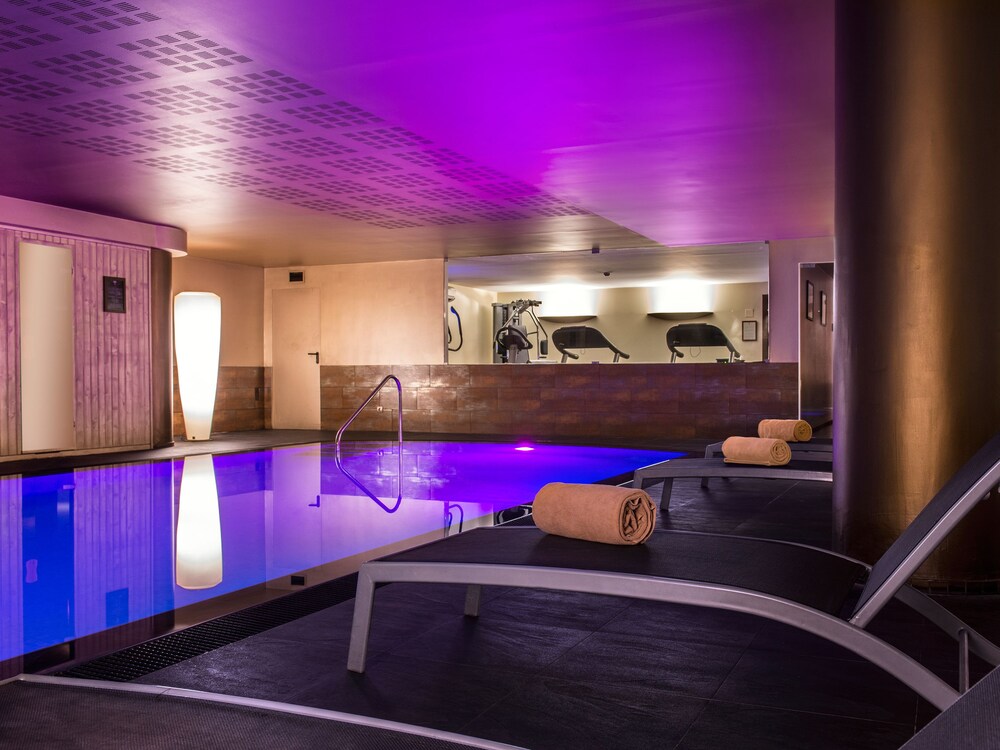 Piscine couverte