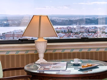 Guestroom View