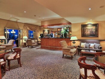 Hotel Bar
