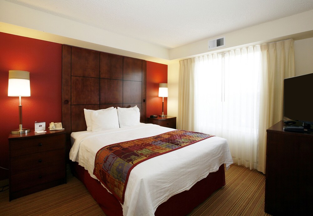 Suite, 2 Bedrooms - Guestroom