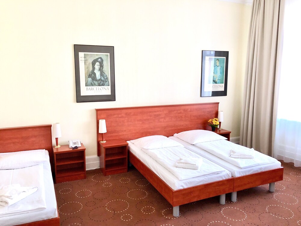 Guestroom View