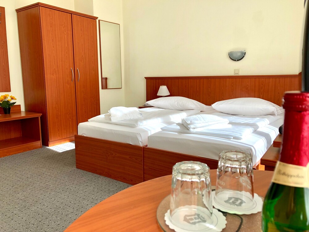 Guestroom View