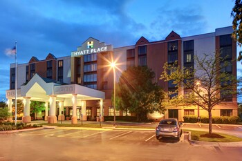 Hotel Front - Evening/Night