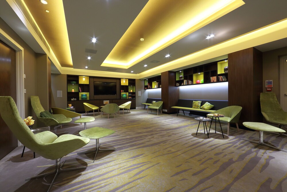 Hotel Lounge