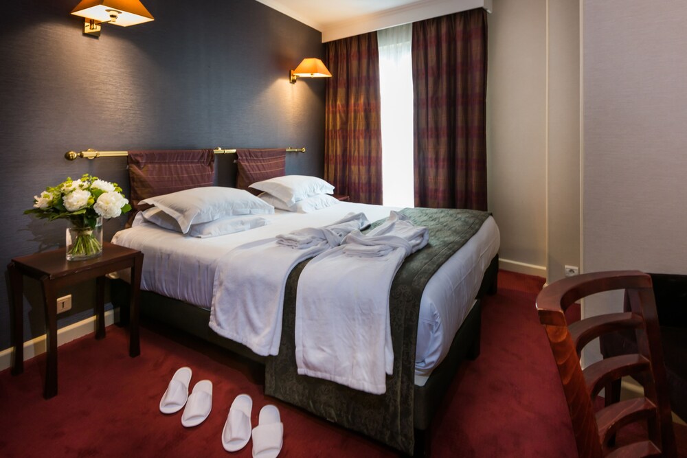 Guestroom