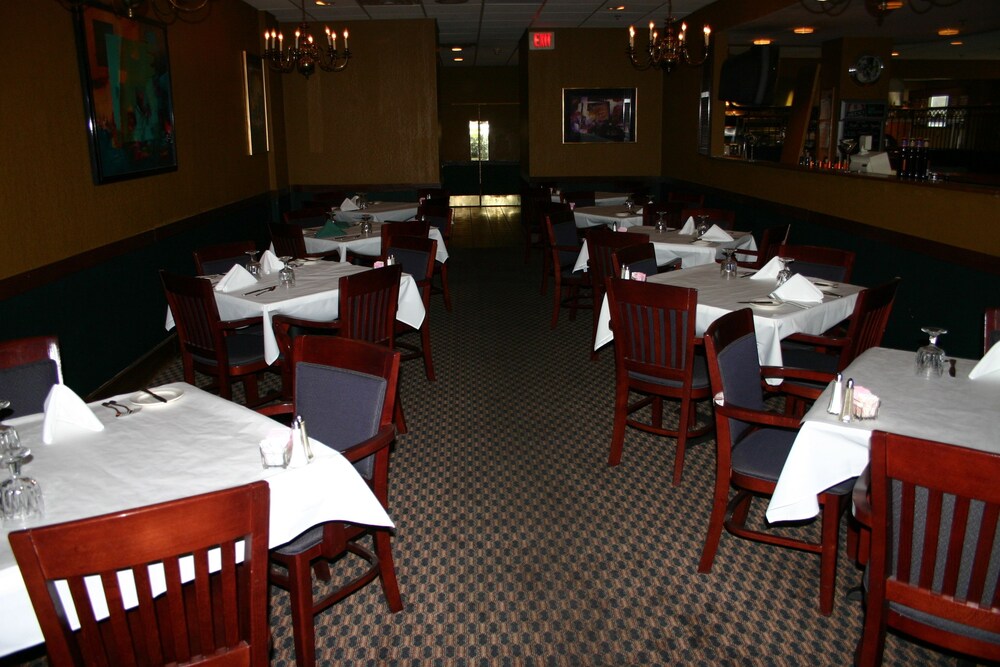 Family Dining