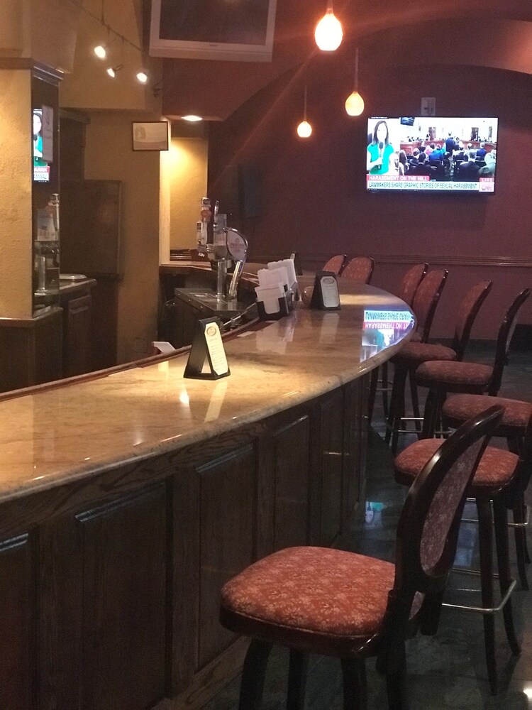 Hotel Lounge