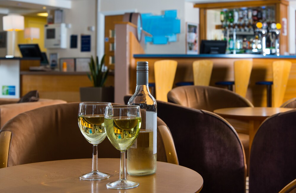 Hotel Lounge