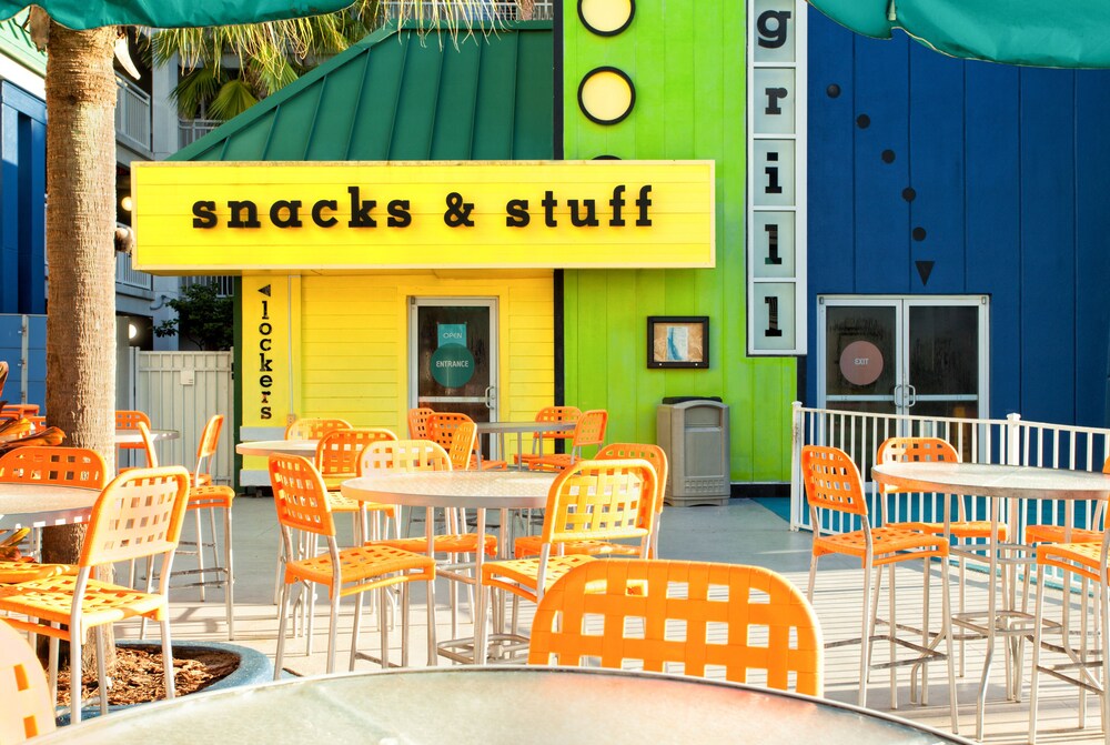 Snack Bar