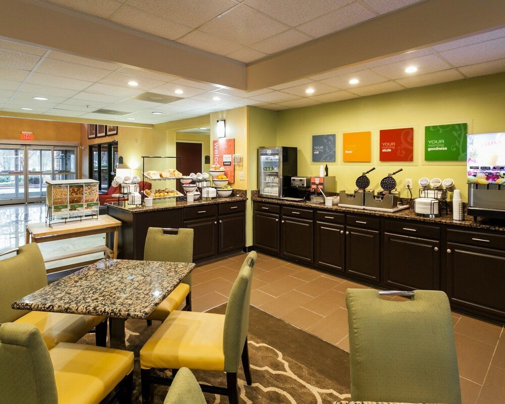 Food Court