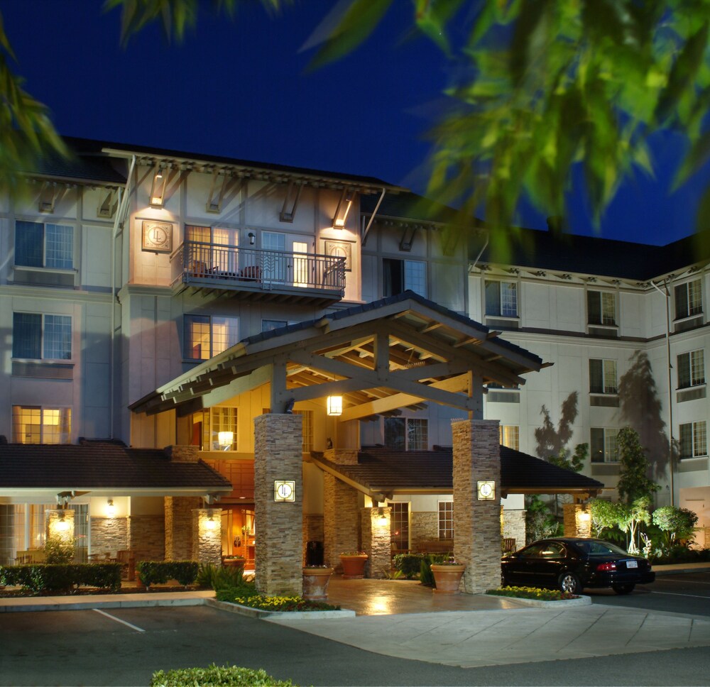 Hotel Front - Evening/Night
