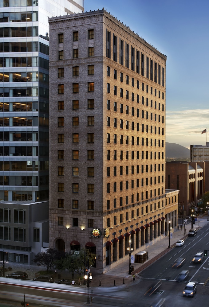Hotel Front