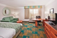 Executive Room, 1 King Bed with Sofabed, Refrigerator & Microwave