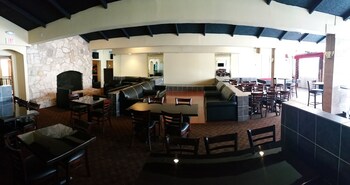 Hotel Lounge