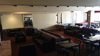 Hotel Lounge