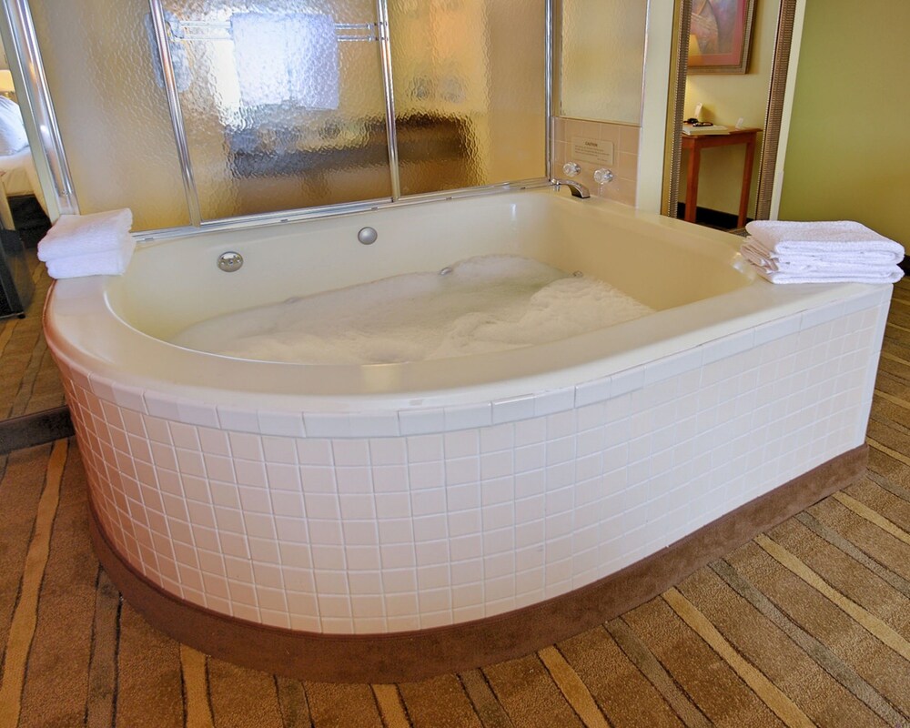 Jetted Tub