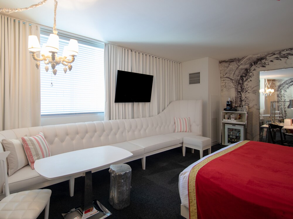 Guestroom