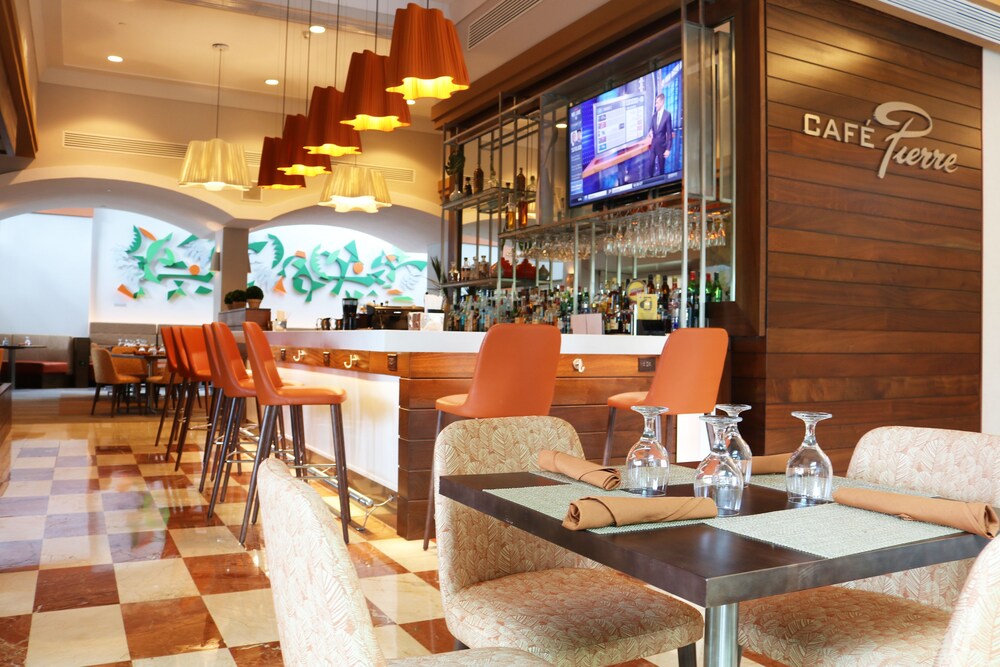 Cafe, DoubleTree by Hilton San Juan