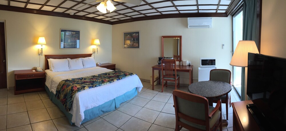 Guestroom