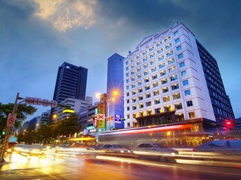 Hotel Front - Evening/Night