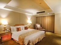 Golden Double Suite