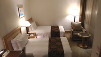 Barrier-Free Room (Shower Only, No Bathtub)