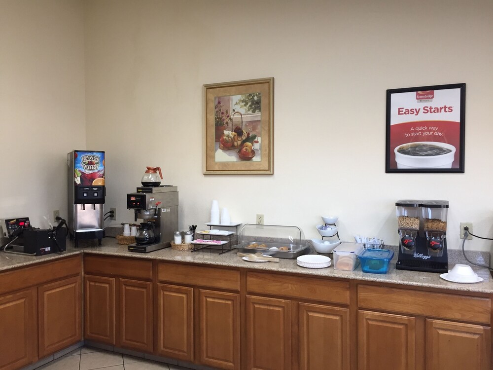 Salle de petit-déjeuner
