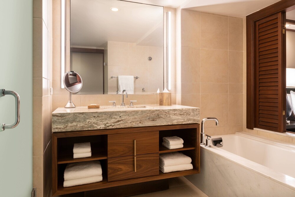 Bathroom, Wailea Beach Resort - Marriott, Maui