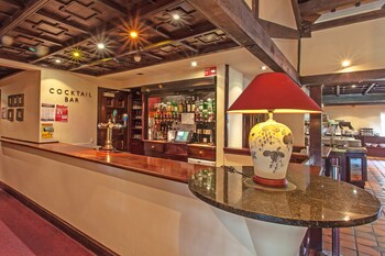 Hotel Bar