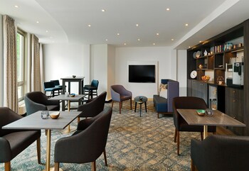 Hotel Lounge