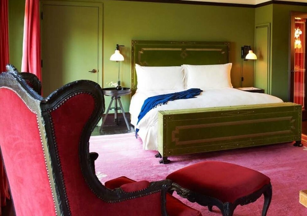 Guestroom